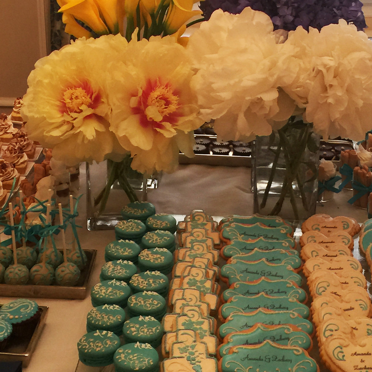 Custom Wedding Cookies in Massachusetts