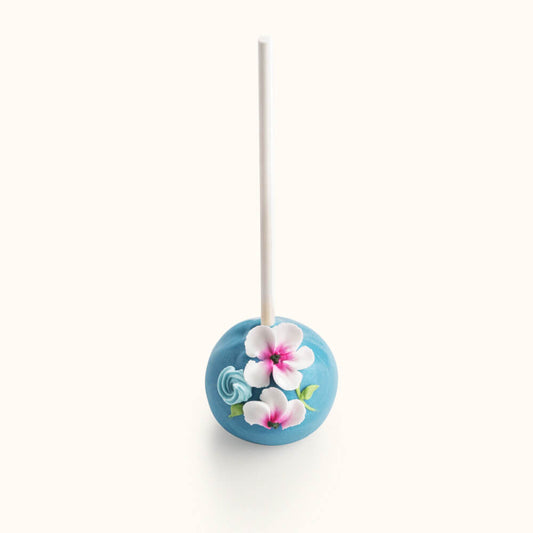 Decorated Cake Pops For Engagement