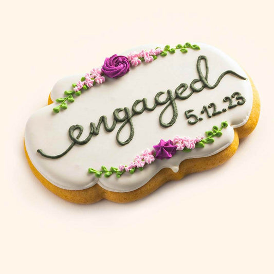 Engagement Cookies White